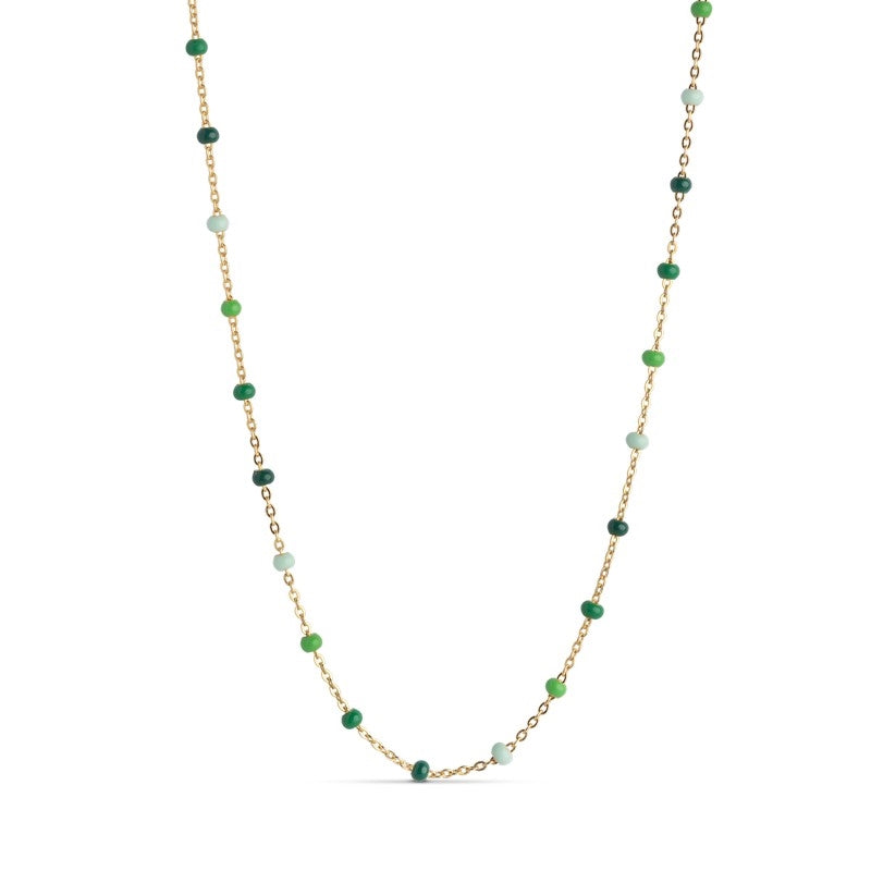 Lola Spring halskæde fra Enamel Copenhagen i forgyldt sølv med grønne emaljeperler, justerbar 38–42 cm.